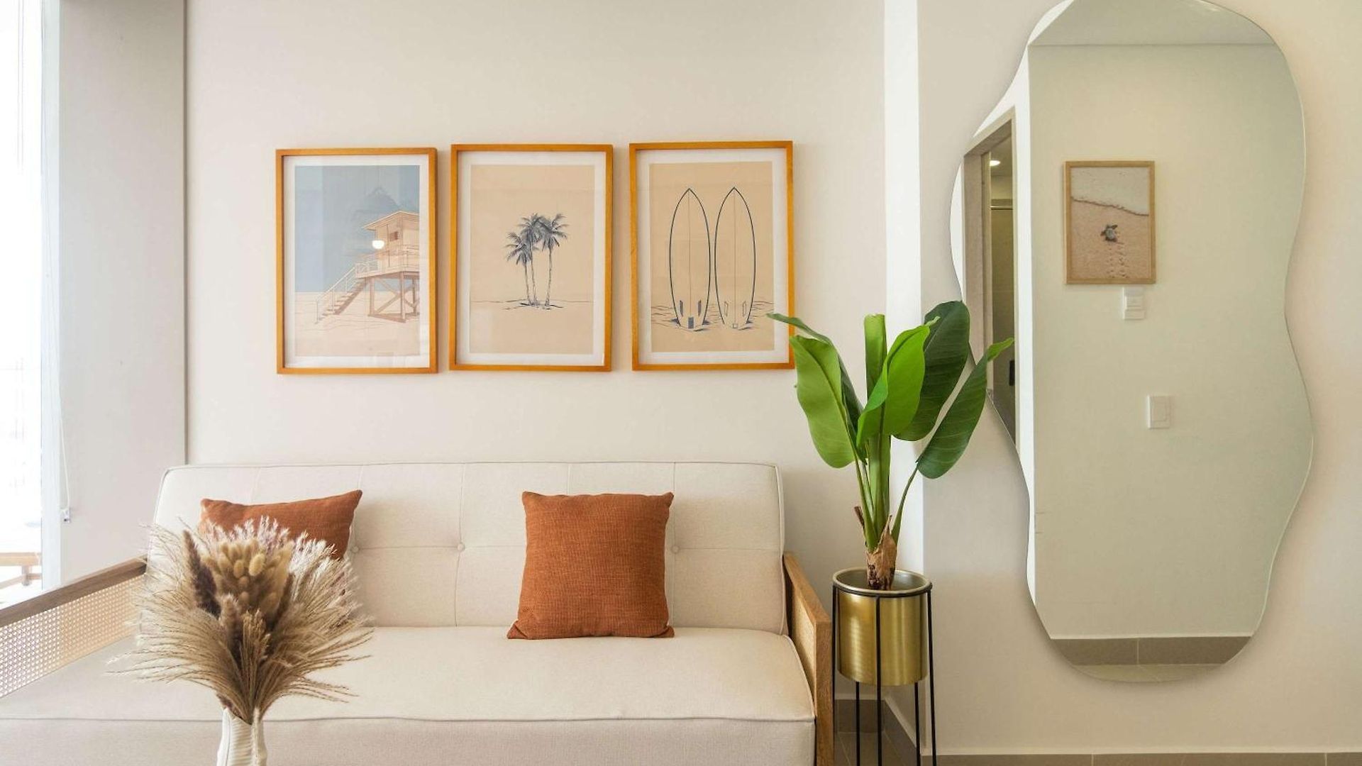 Apartamento Elegant Beachview 1br With Balcony In Crespo Cartagena