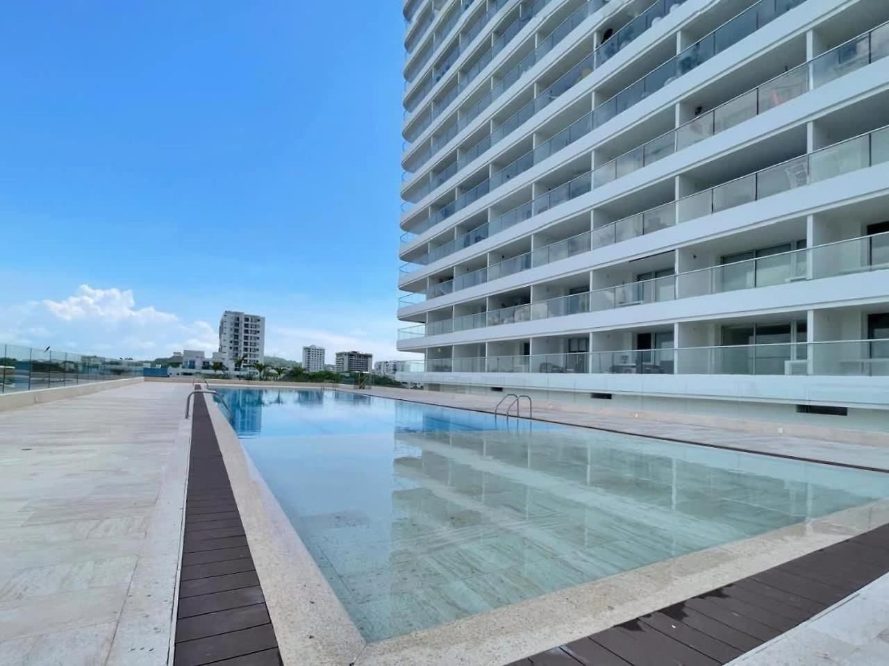 Elegant Beachview 1br With Balcony In Crespo Apartamento *