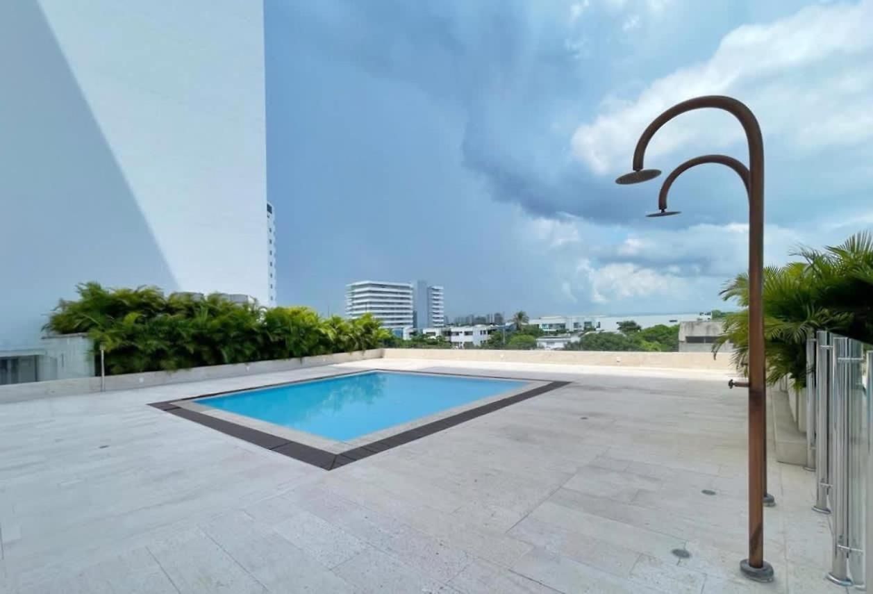 Apartamento Elegant Beachview 1br With Balcony In Crespo