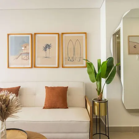 Apartamento Elegant Beachview 1br With Balcony In Crespo Cartagena