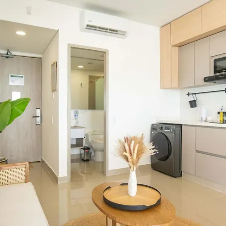 Apartamento Elegant Beachview 1br With Balcony In Crespo