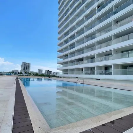 Elegant Beachview 1br With Balcony In Crespo Apartamento *